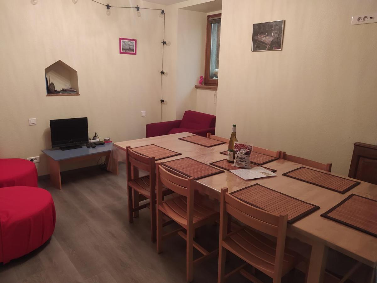 Chey Mybam, Agreable Maison Au Centre De Selestat Sélestat Exterior foto
